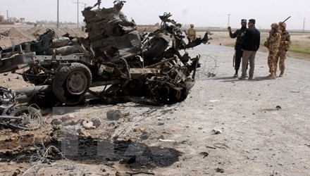 アフガン東部で自爆攻撃、10人死亡35人負傷 - ảnh 1