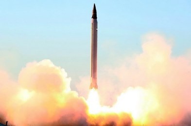 イランがミサイル発射実験成功 米が懸念示す - ảnh 1