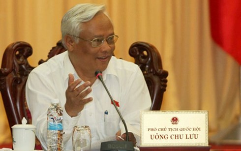 国会副議長、管理職の会議の代表と懇親 - ảnh 1