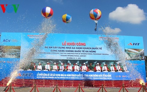 ダナン空港新国際線ターミナルを起工 - ảnh 1