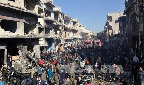 シリア 停戦合意の都市で爆発 多数の死傷者 - ảnh 1