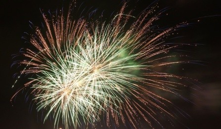 新年を祝う全国各地の雰囲気 - ảnh 1