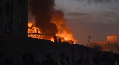 アフガン首都のレストランで自爆テロ - ảnh 1