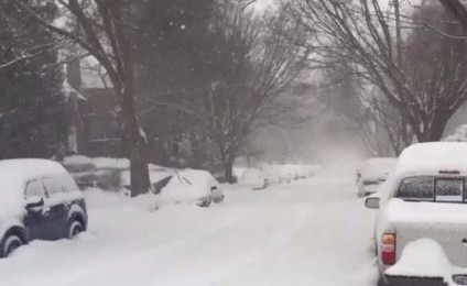 米東部沿岸で記録的積雪＝交通事故などで１９人死亡 - ảnh 1