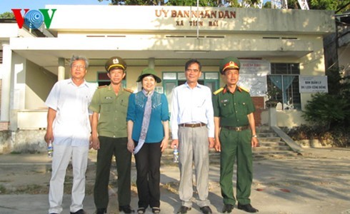 南西海域の海軍部隊にテトの贈り物を - ảnh 1