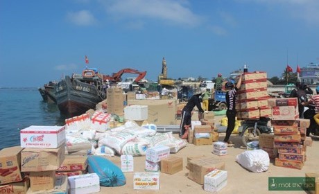 リソン島の住民、テトの準備で急ぐ - ảnh 1