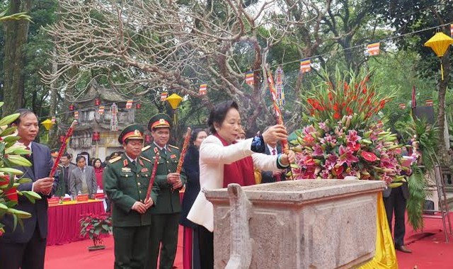  「コンソン・キエプバク春祭り2016」始まる - ảnh 1
