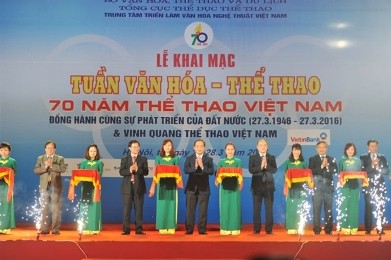 ベトナム体育スポーツ部門設立70周年記念式典 - ảnh 1