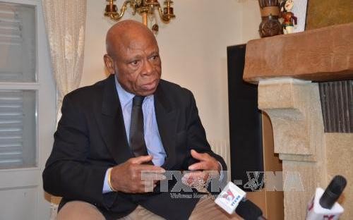 仏の雑誌、ベトナムのドイモイ事業の成功を紹介 - ảnh 1