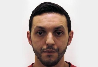 パリ同時テロの容疑者 ベルギーの空港テロ関与と供述 - ảnh 1