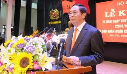 人民治安学院の伝統の日の記念式典 - ảnh 1