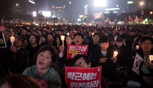 韓国大統領の弾劾 賛成・反対双方が大規模集会 - ảnh 1