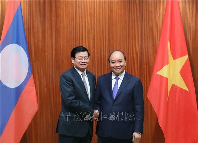 ラオス首相、ベトナムを訪問 - ảnh 1