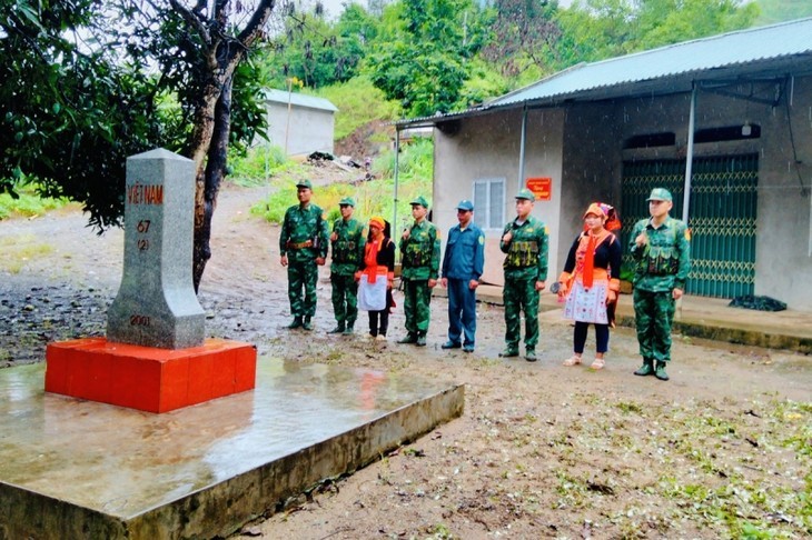 国境標石の保護に取り組むフンペン村 - ảnh 2