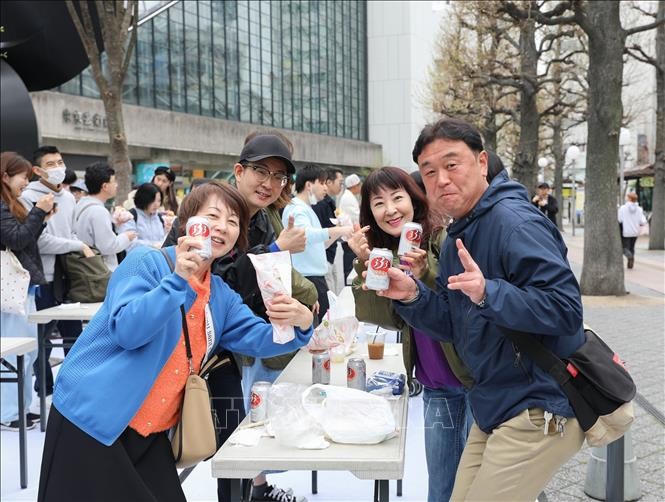 東京都内で「池袋ベトナムフェスティバル」 開幕 - ảnh 1