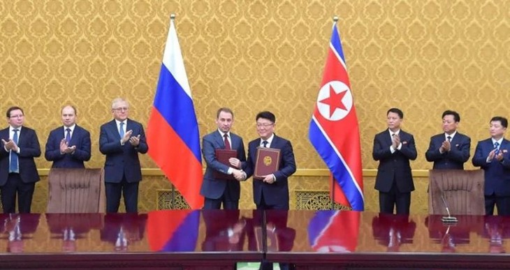 ロシアと朝鮮、チャーター便増便へ 平壌会合で合意＝タス通信 - ảnh 1