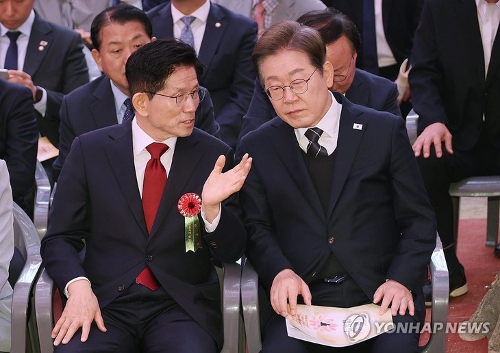 韓国 大統領選の世論調査 最大野党のイ候補支持が51％ - ảnh 1