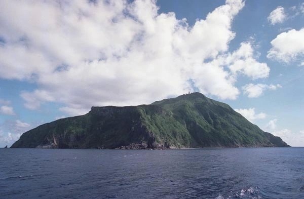 トカラ列島で震度3続く - ảnh 1