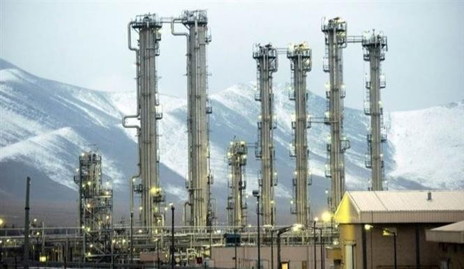 英仏独、対イラン制裁復活の手続き通知 核合意は崩壊の危機 - ảnh 1