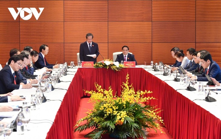 政府党委員会第1回代表大会 始まる - ảnh 1