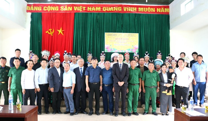 JICA、ゲアン省ナゴイ村で讃岐ニンニク支援 還流人材が技術移転 - ảnh 3