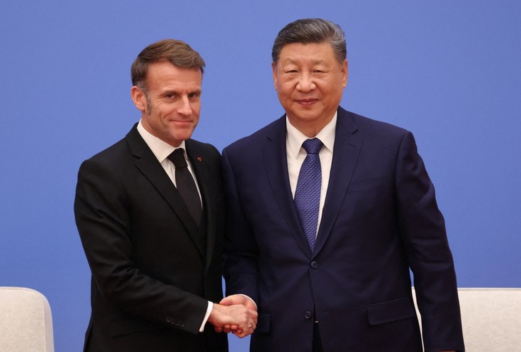 マクロン氏、中国主席と会談　地政学・貿易・環境で協力呼びかけ - ảnh 1