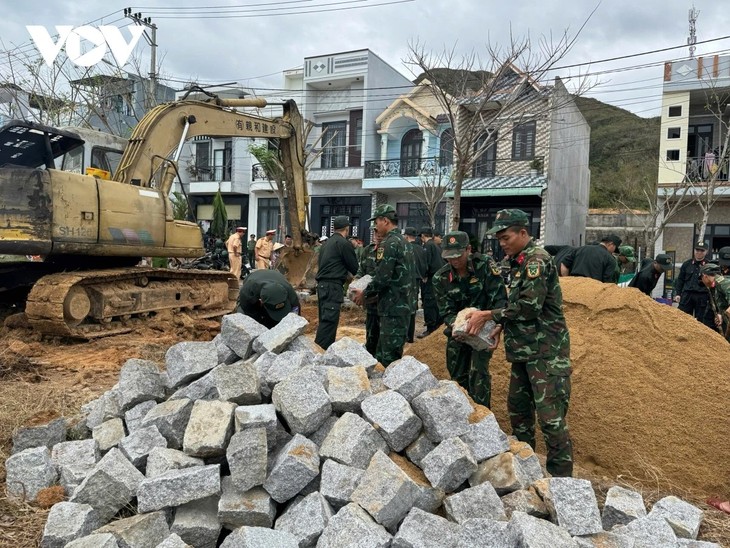 ザライ省で 軍団34号が被災者向け住宅建設を加速 - ảnh 1