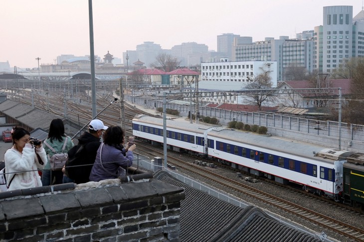 北京～平壌を結ぶ鉄道が運行再開 - ảnh 1