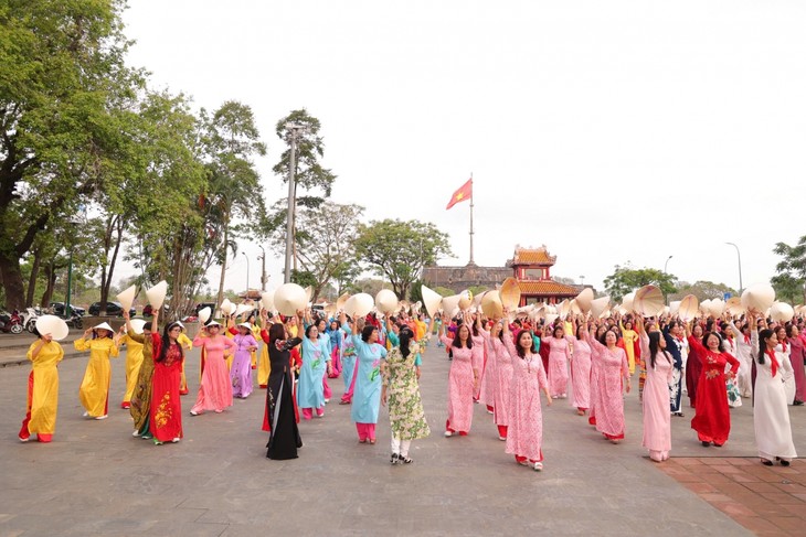 リスナーと共におしゃべりタイム （3月26日） - ảnh 4