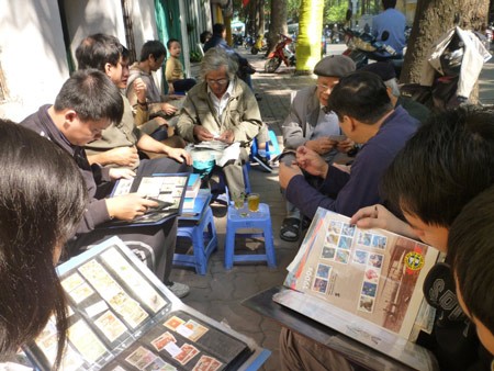 Pasar perangko Hanoi - ảnh 2