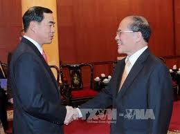 阮生雄会见孔铉佑 - ảnh 1