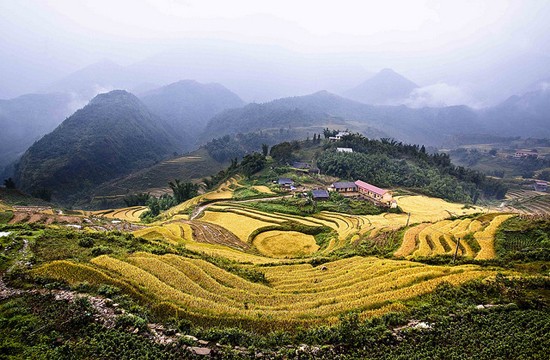 沙坝赫蒙族古村的生活 - ảnh 1