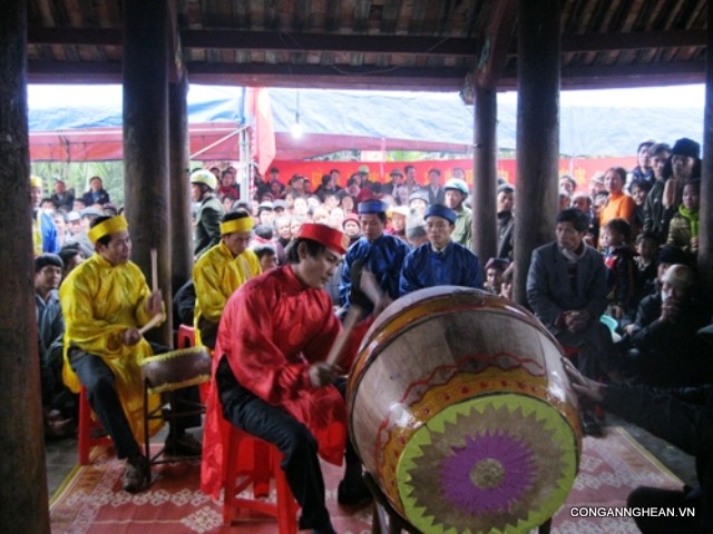 山韦祭祀鼓声 - ảnh 3