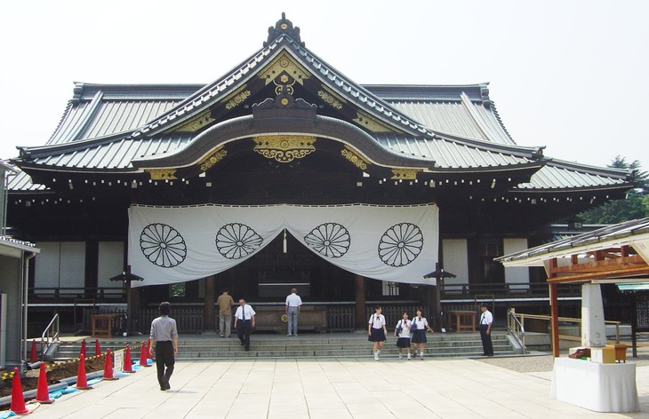 韩国与中国反对日本议员参拜靖国神社 - ảnh 1