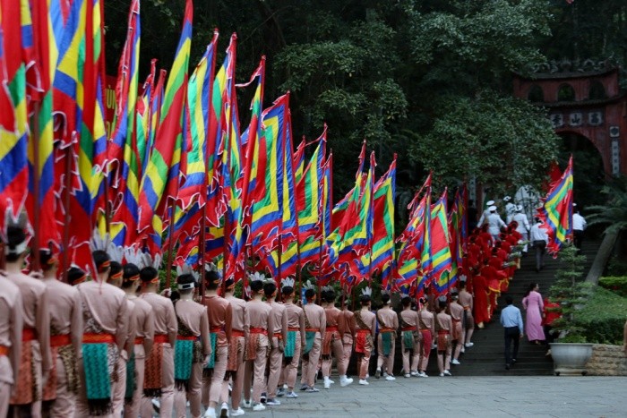 雄王祭祖各项活动隆重举行 - ảnh 1