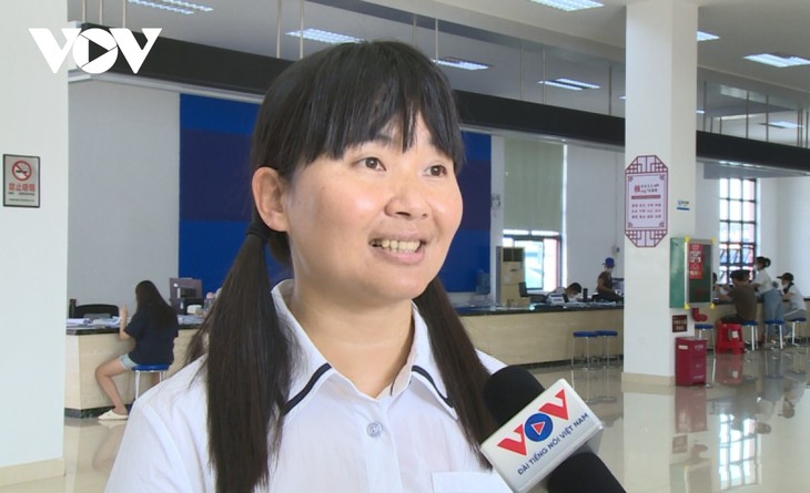 芒街-东兴口岸今年贸易额预计超过疫情前水平 - ảnh 1