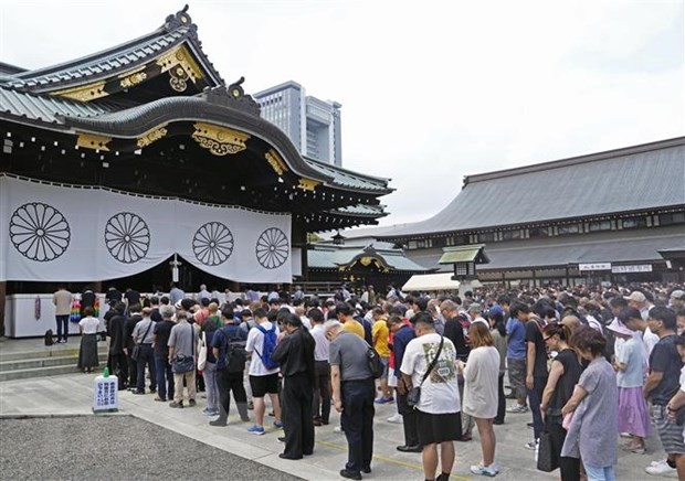  中韩两国抗议日本首相托人奉纳祭品靖国神社 - ảnh 1