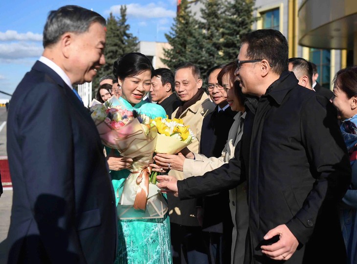 苏林抵达莫斯科开始对俄罗斯正式访问 - ảnh 3