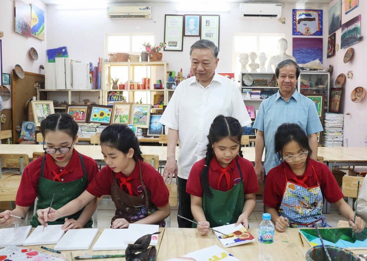 携手让每个儿童都能在分享、尊重和公平发展机会中生活 - ảnh 3