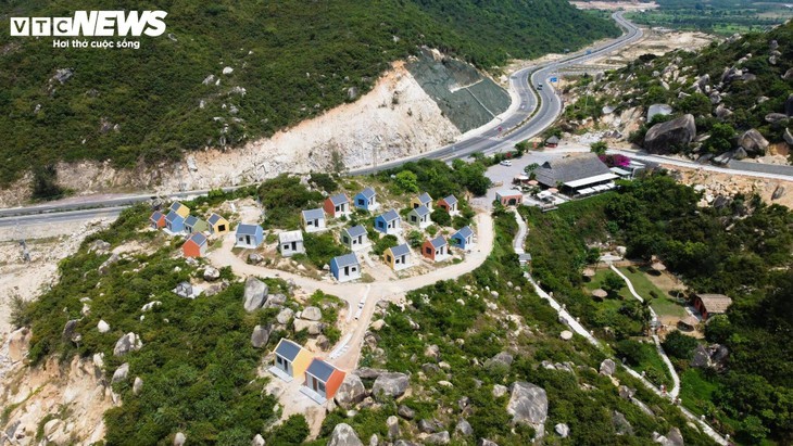 平定沿海公路风景如画 - ảnh 16