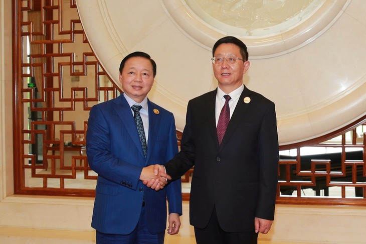 陈红河会见中国云南省省长王予波 - ảnh 1