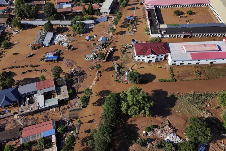 范明政向中国国务院总理李强致慰问电 - ảnh 1