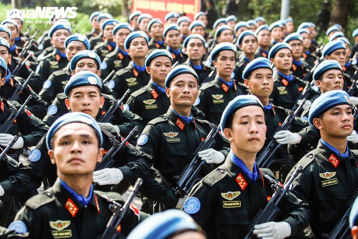 夏日骄阳也挡不住公安干警的斗志 - ảnh 11