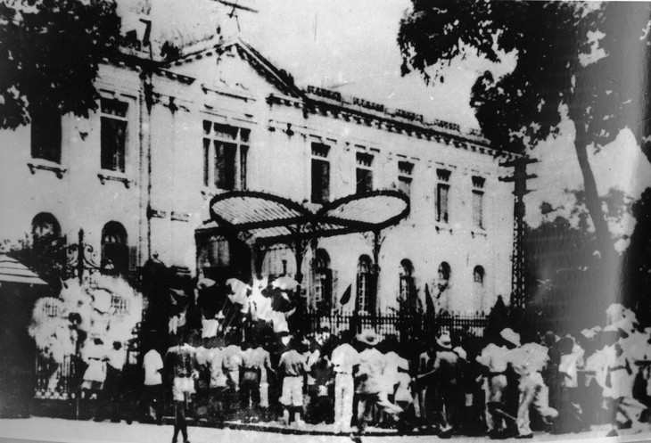 国际学者：八月革命是历史必然 - ảnh 1