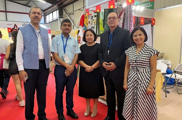 在巴尔干地区领先的国际贸易展会上展示越南形象 - ảnh 1