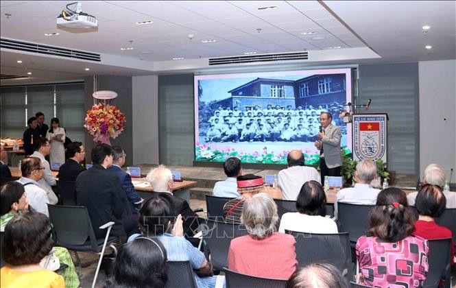 巩固越中人民友好情谊 - ảnh 1