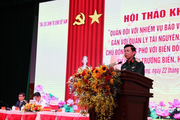 可持续发展海洋经济并与保卫国防安全和保护生态环境相结合 - ảnh 1