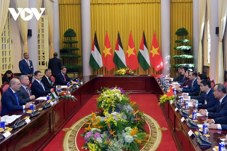 梁强主持仪式，欢迎约旦国王阿卜杜拉二世·本·侯赛因到访 - ảnh 9