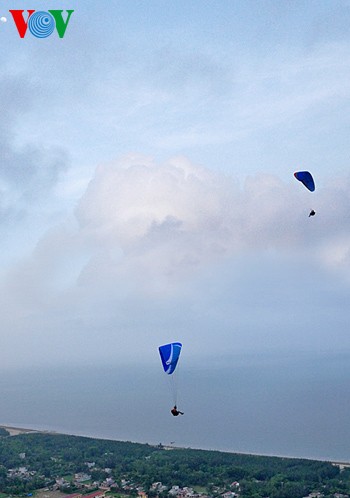 Parasut layang-layang: main untuk bisa lebih dekat dengan langit biru - ảnh 9