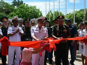 Angkatan Laut Vietnam dan Kamboja memperkuat hubungan kerjasama - ảnh 1